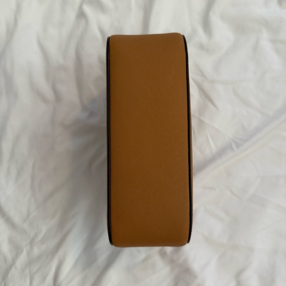 VGUC Tory Burch Women’s Emerson Camera Bag- No Strap - Picture 5 of 6